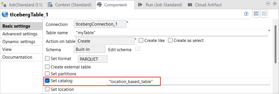 Vue Basic settings (Paramètres simples) du composant tIcebergTable ouverte avec l'option Set catalog (Configurer le catalogue) sélectionnée.